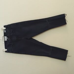 Frame Denim Le High Skinny Crop Capri Distressed Sterling Dark Wash - Size 25